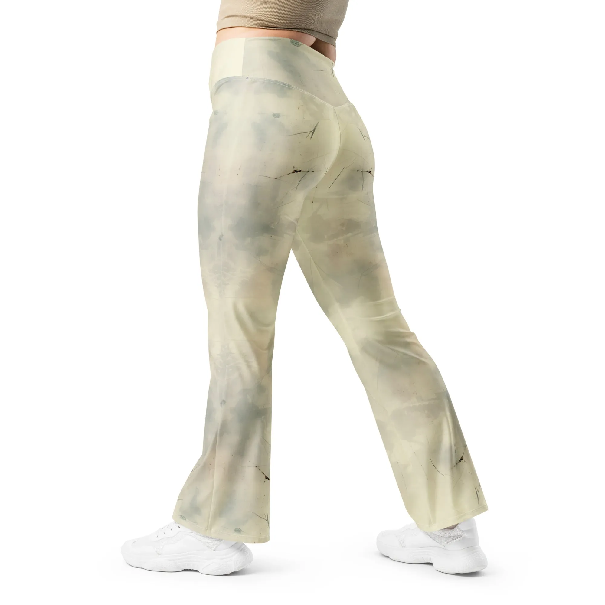 Elegant Ivory Flare leggings