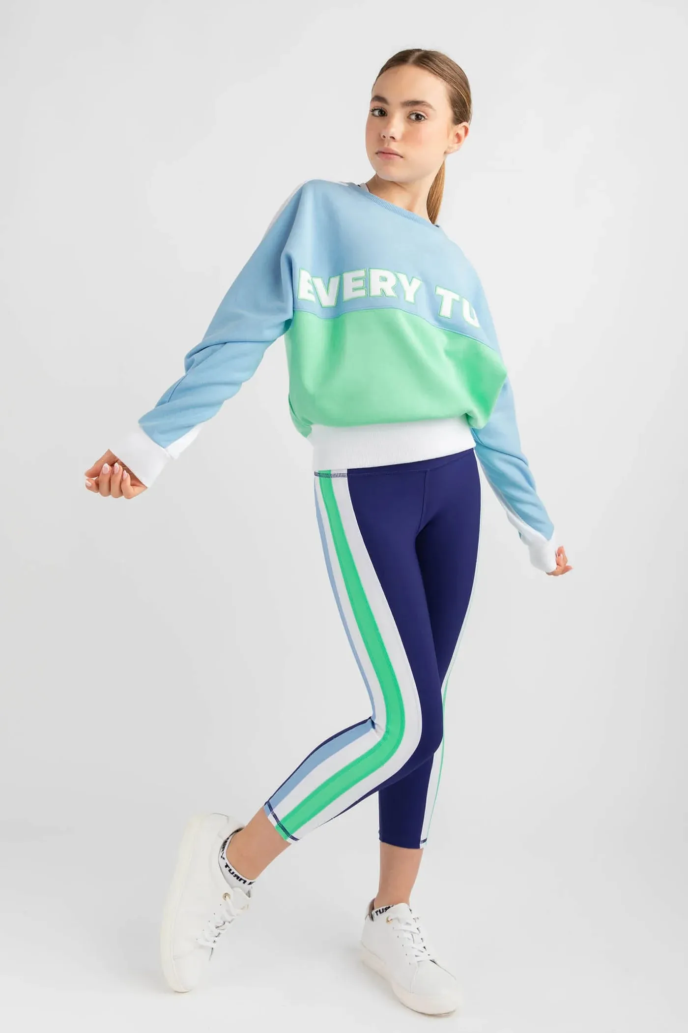 Every Turn Mindset Sweater MS-23