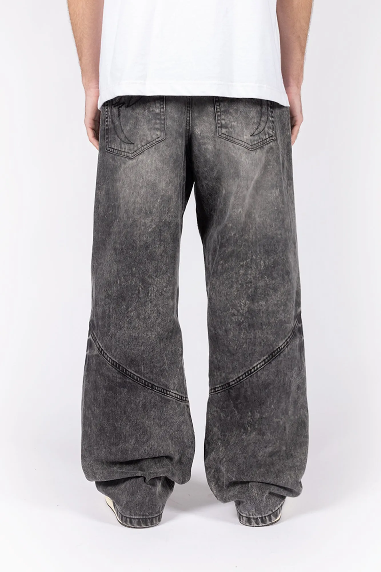 FAV DISTRESSED BLACK VINTAGE WASH DENIM [PRE ORDER]