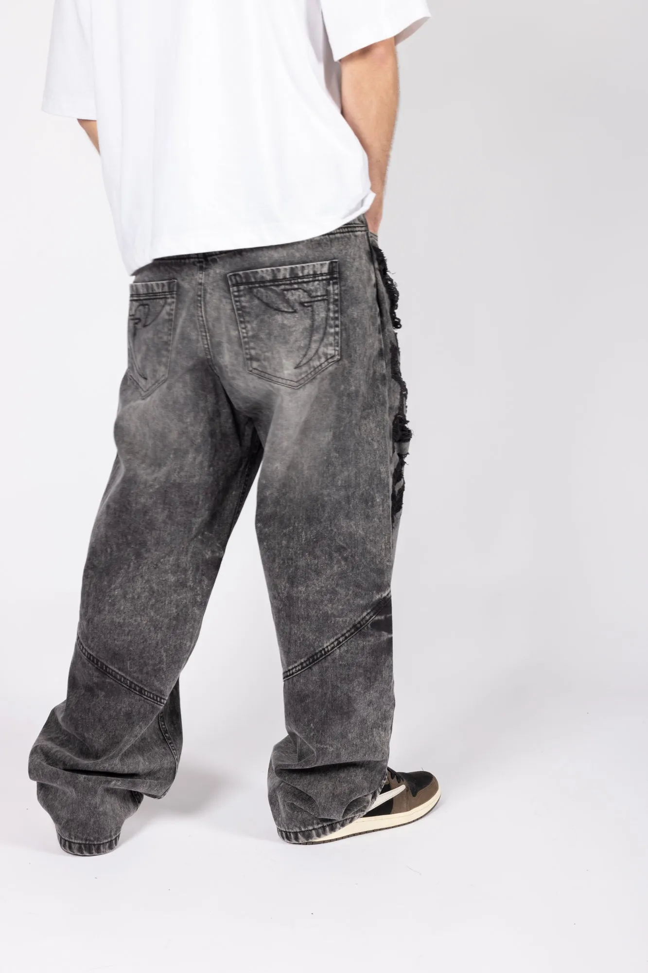 FAV DISTRESSED BLACK VINTAGE WASH DENIM [PRE ORDER]