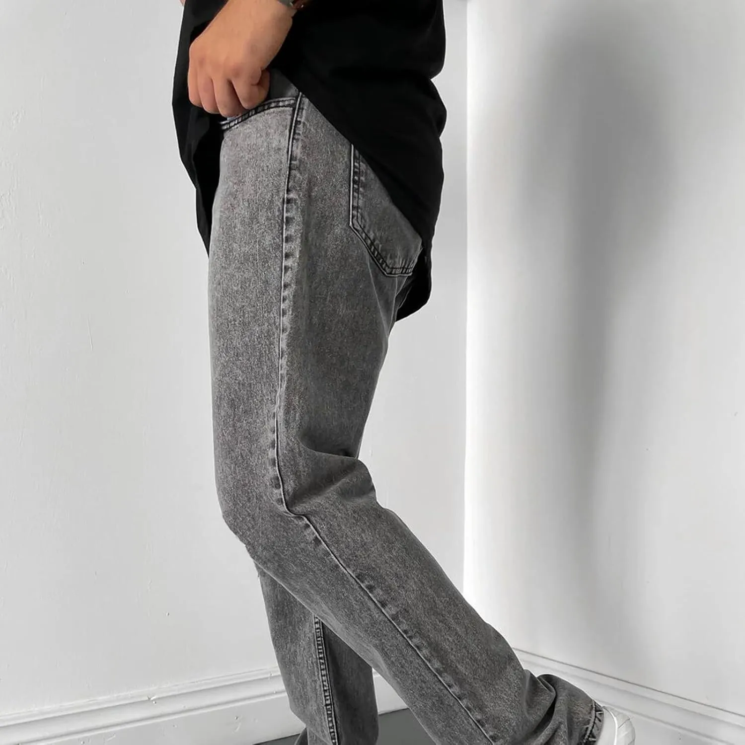 Mens Jeans Relaxed Fit Straight Leg Denim Pants Baggy Casual Solid Color Trousers Washed Distressed Jeans with Pockets