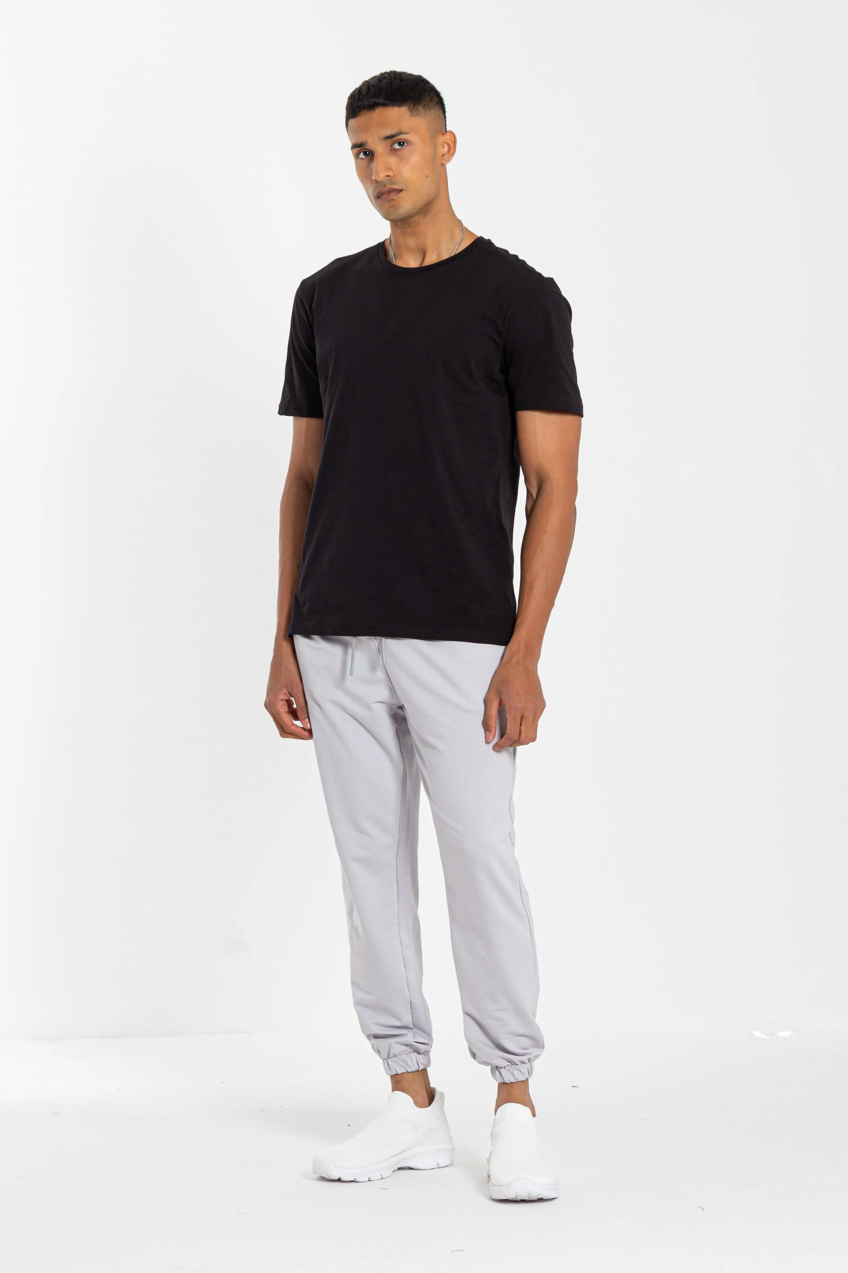SLIM FIT COMFORT JOGGER TROUSERS